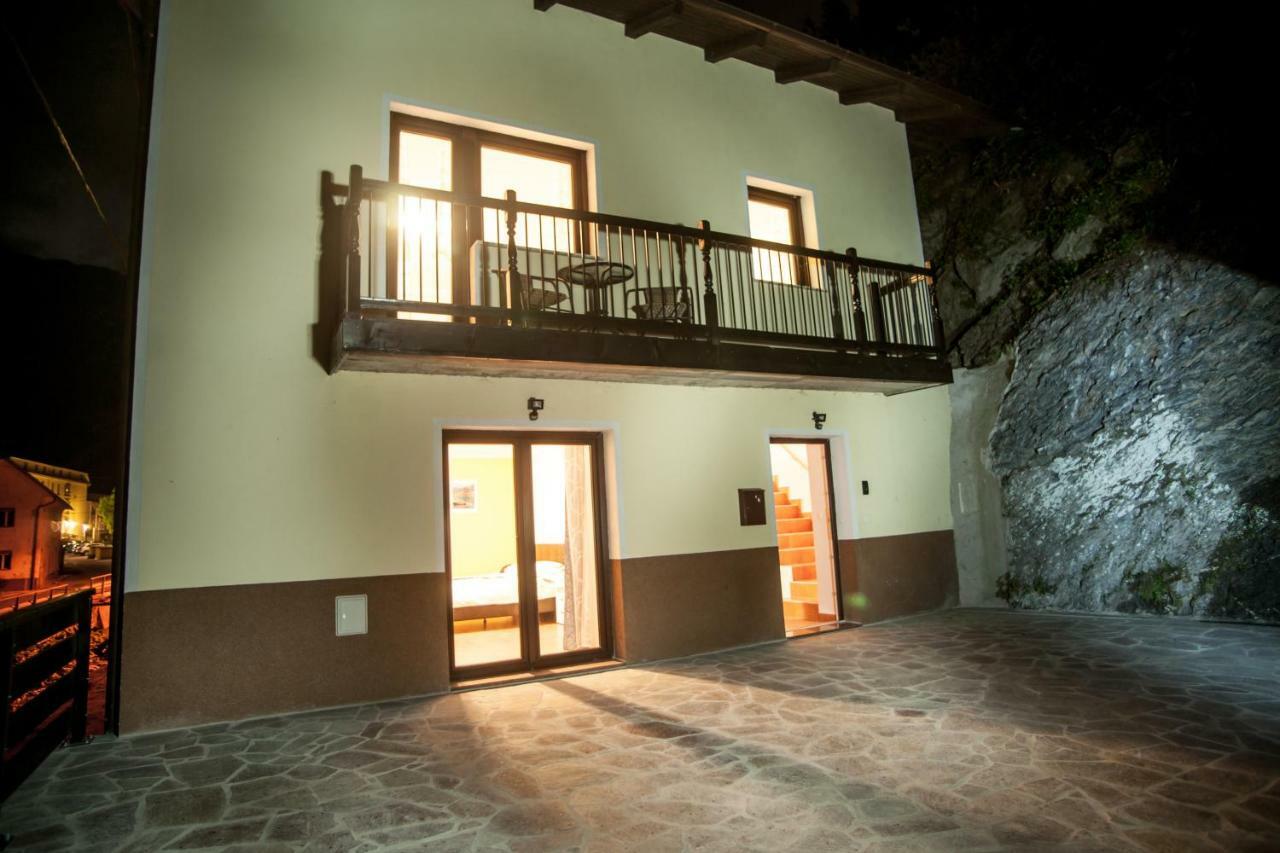 House Utrinek With Free Play Room, Jacuzzy And Garage Podbrdo Exterior foto