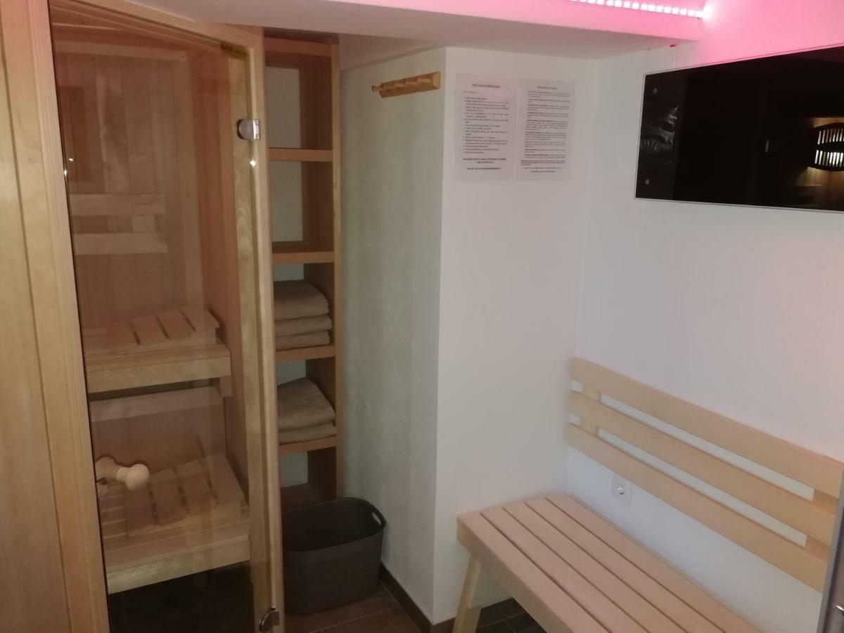 House Utrinek With Free Play Room, Jacuzzy And Garage Podbrdo Exterior foto